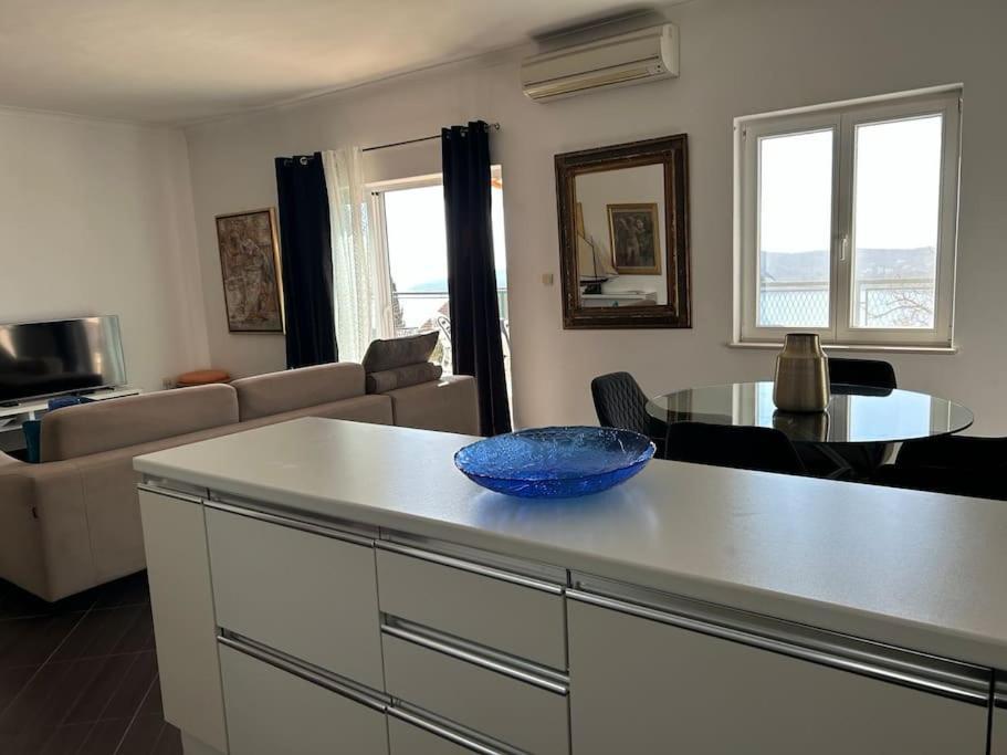Sunset Apartment โอราซัซ ภายนอก รูปภาพ