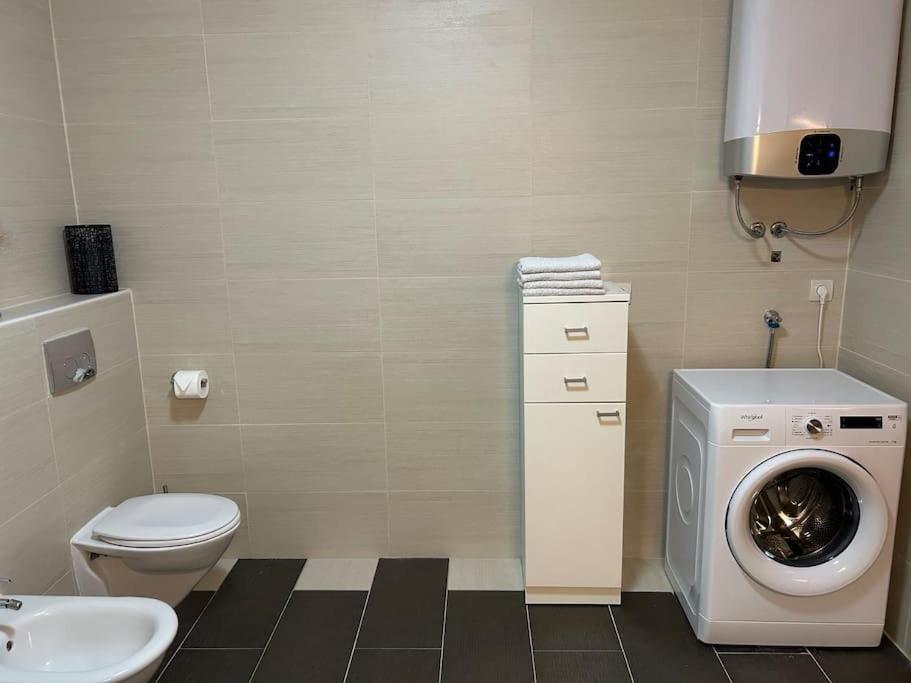 Sunset Apartment โอราซัซ ภายนอก รูปภาพ